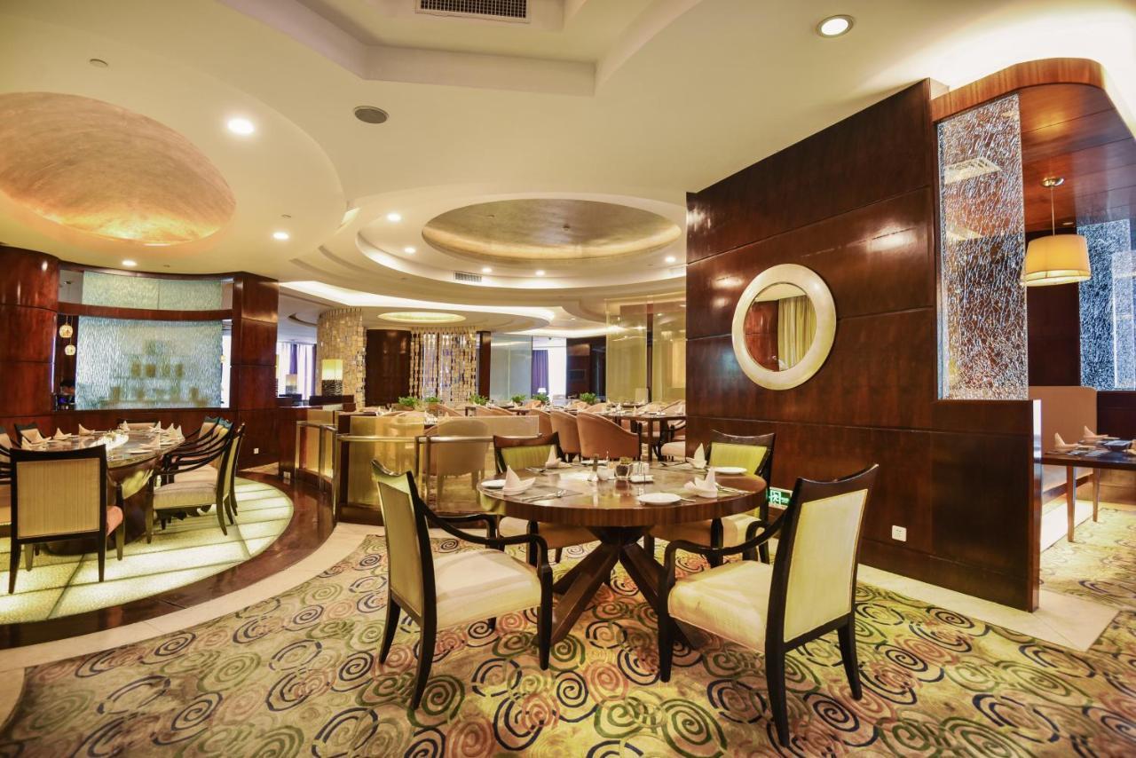 Guangxi Wharton International Hotel Nanning Exterior photo